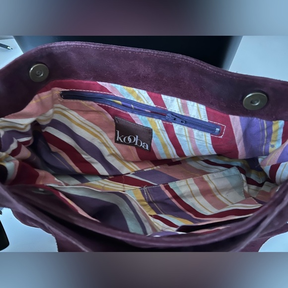 VINTAGE KOOBA SUEDE BAG, ORIGINAL HARDWARE, GORGEOUS,RICH COLOR. MINT CONDITION - Picture 11 of 15